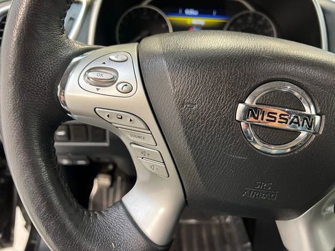 Used 2018 Nissan Murano SL w/ Midnight Edition Package image 18