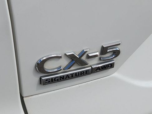 Used 2021 MAZDA CX-5 Signature AWD/4WD image 9