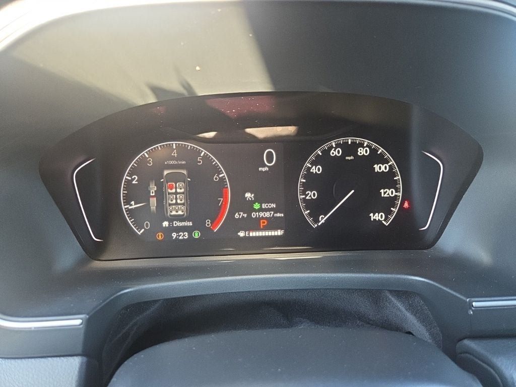 Used 2025 Honda Pilot TrailSport image 16