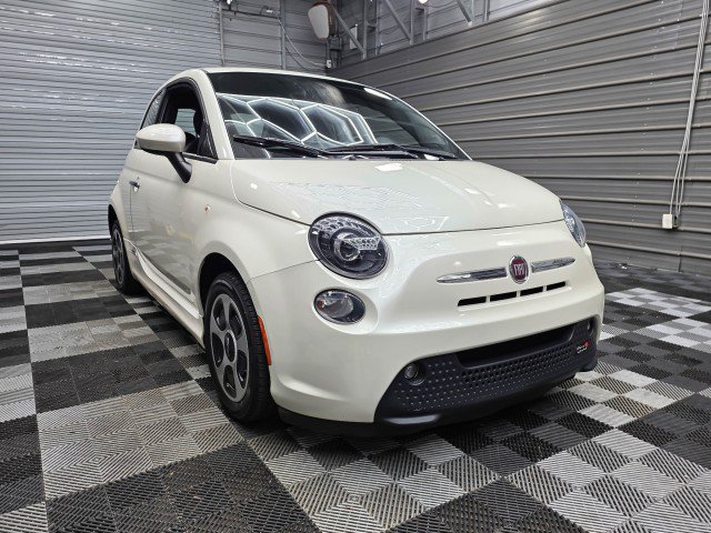 Used 2018 FIAT 500 e w/ Esport Package FWD image 5