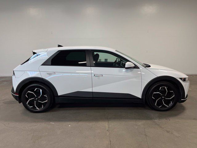 Used 2024 Hyundai Ioniq 5 SEL RWD image 2