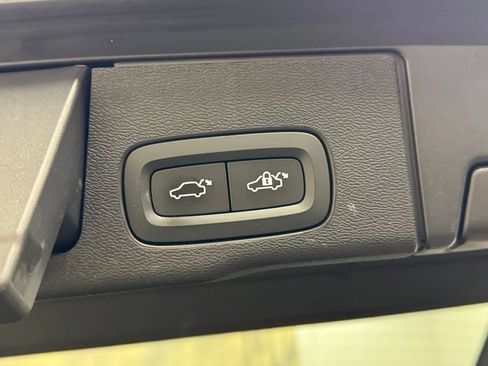 Used 2021 Volvo XC60 T8 Inscription Expression AWD/4WD image 36