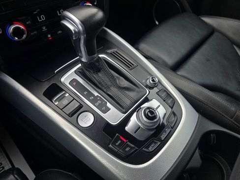 Used 2016 Audi Q5 2.0T Premium Plus w/ Technology Package image 40