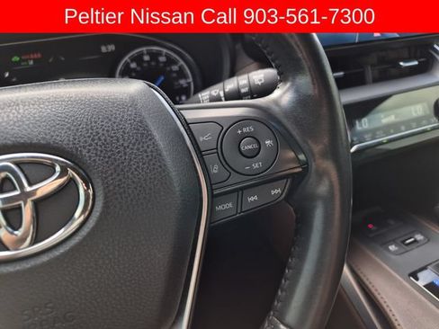 Used 2021 Toyota Venza XLE w/ Softex Package AWD/4WD image 31