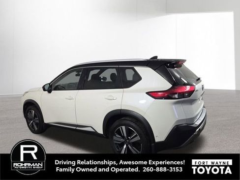 Used 2021 Nissan Rogue Platinum AWD/4WD image 10
