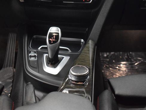 Used 2018 BMW 330i Sedan image 44