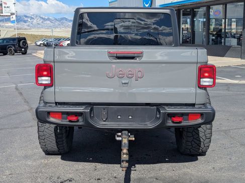 Used 2023 Jeep Gladiator Rubicon w/ Cold Weather Group AWD/4WD image 6