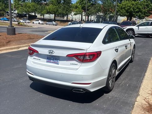 Used 2017 Hyundai Sonata Limited w/ Ultimate Package 04 FWD image 3