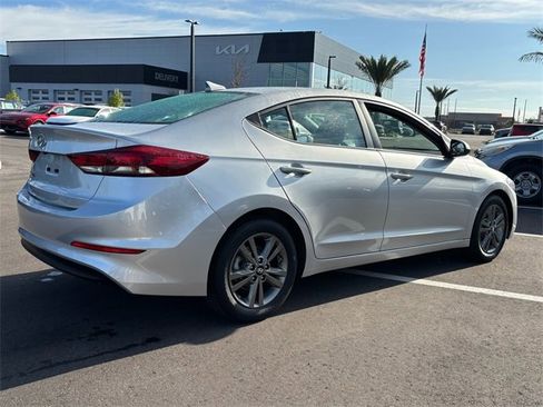 Used 2018 Hyundai Elantra SEL image 14