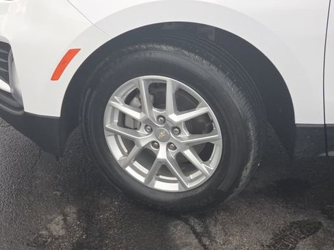 Used 2023 Chevrolet Equinox LT image 21