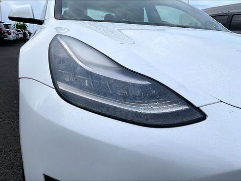 Used 2021 Tesla Model 3 Standard Range Plus RWD image 31