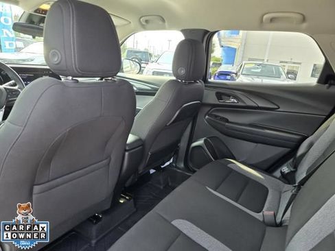Used 2024 Chevrolet TrailBlazer LT w/ LT Cold Weather Package FWD image 10