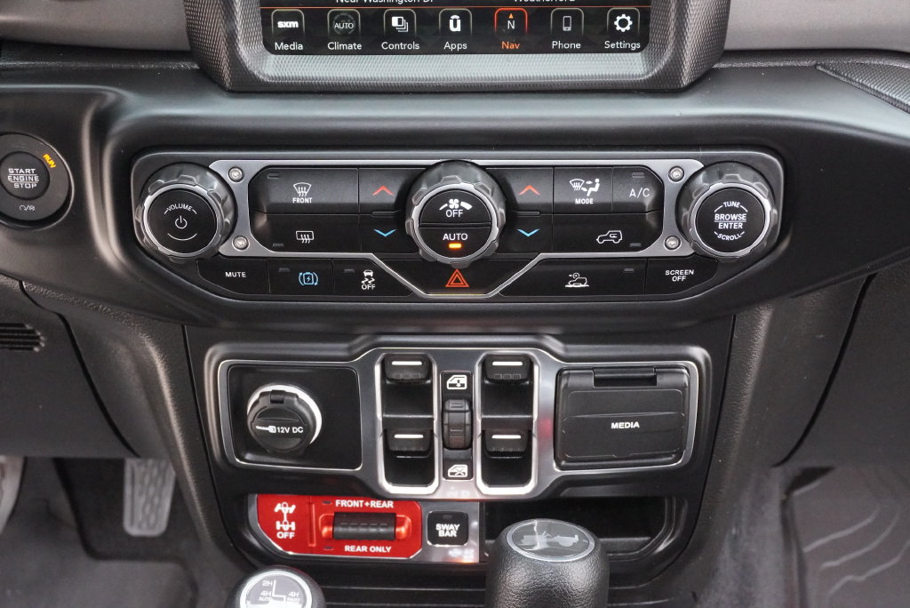 Used 2023 Jeep Wrangler Unlimited Rubicon 4xe AWD/4WD image 15