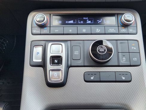 Used 2024 Hyundai Palisade SEL FWD image 15
