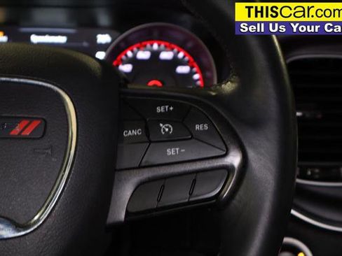 Used 2016 Dodge Charger SE RWD image 19