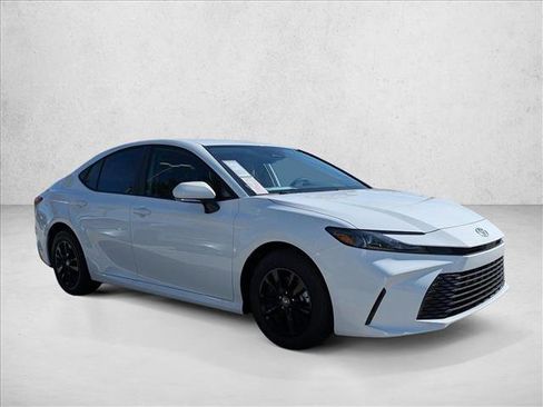 New 2026 Toyota Camry LE image 6