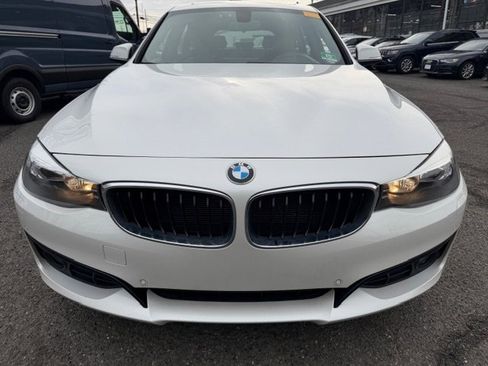 Used 2016 BMW 328i Gran Turismo xDrive image 4