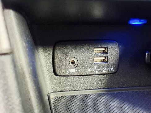 Used 2019 Subaru Forester w/ Alloy Wheel Package image 18