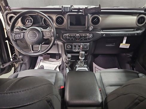 Used 2020 Jeep Wrangler Sport image 12