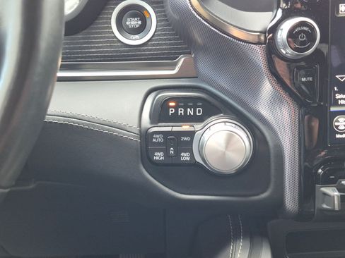 Used 2021 RAM 1500 Limited AWD/4WD image 25