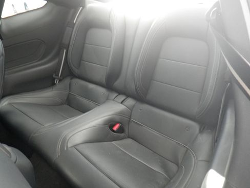 Used 2024 Ford Mustang GT Premium image 15