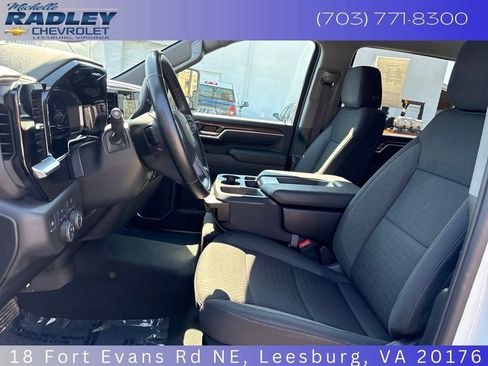 Certified 2025 Chevrolet Silverado 2500 LT w/ Convenience Package image 16