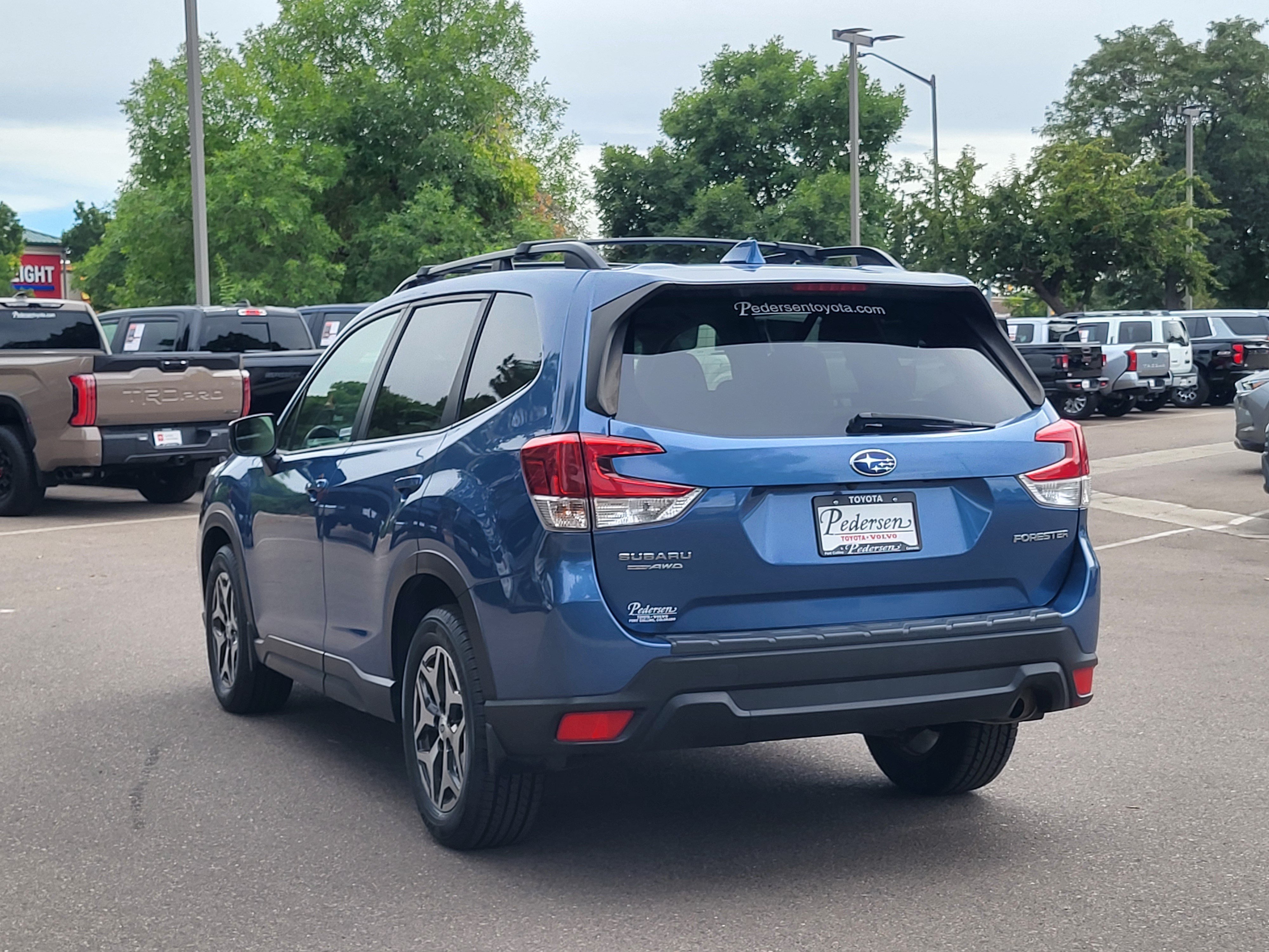 Used 2019 Subaru Forester Premium w/ Popular Package #1 AWD/4WD image 3