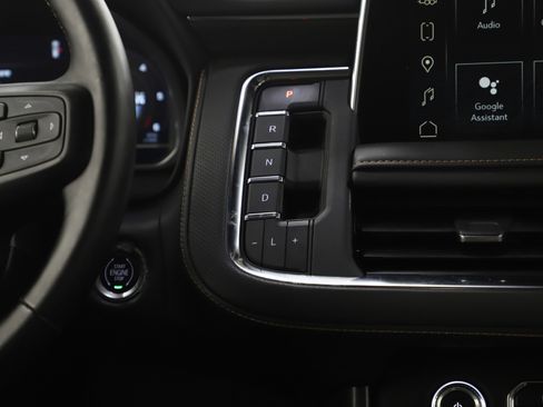 Used 2023 GMC Yukon XL AT4 w/ AT4 Premium Package image 21