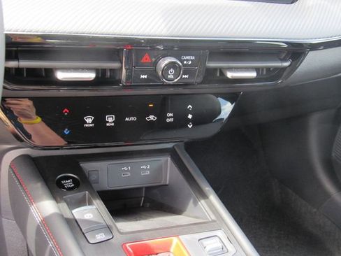 New 2026 Nissan Kicks SR FWD image 23
