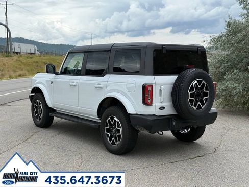 Used 2024 Ford Bronco Outer Banks AWD/4WD image 3