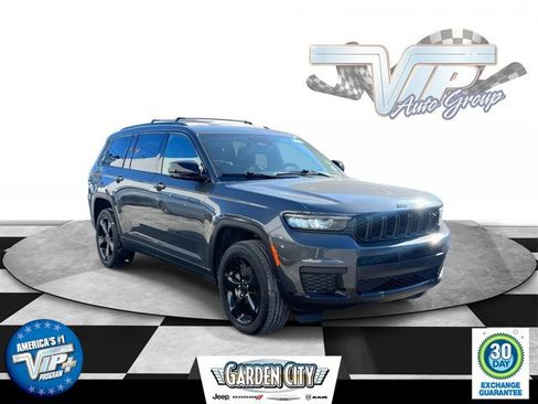 Certified 2021 Jeep Grand Cherokee L Altitude image 1