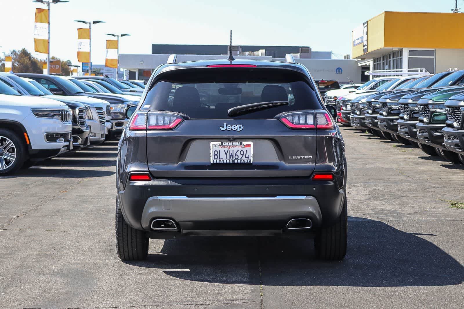 Used 2019 Jeep Cherokee Limited FWD image 5