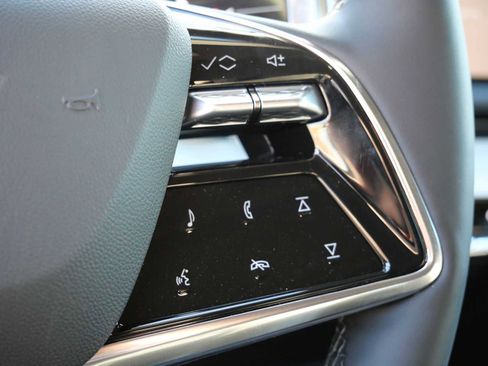 Used 2026 Cadillac Optiq Sport 1 AWD/4WD image 24