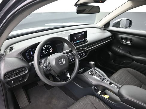 Used 2023 Honda HR-V LX image 13
