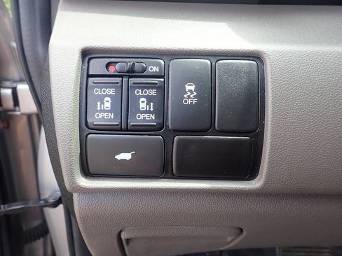 Used 2012 Honda Odyssey EX-L image 11