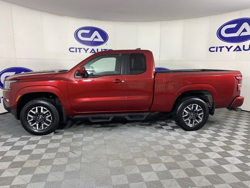 Used 2022 Nissan Frontier SV image 6