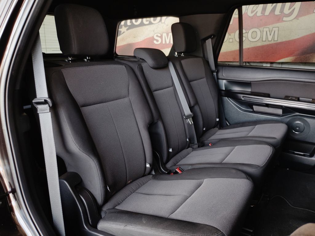 Used 2021 Ford Expedition XL AWD/4WD image 16