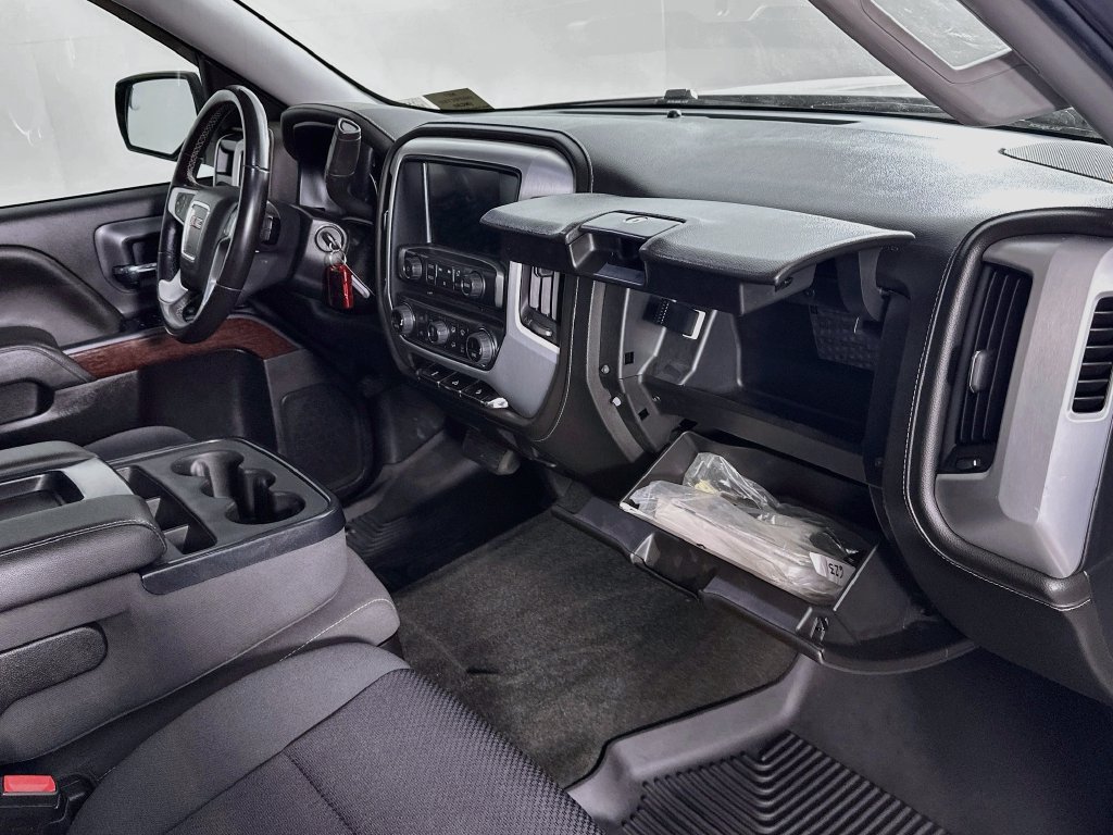 Used 2018 GMC Sierra 1500 SLE w/ SLE Value Package AWD/4WD image 31