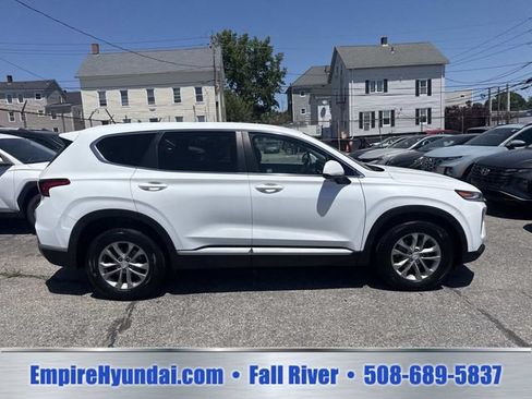 Used 2020 Hyundai Santa Fe SE AWD/4WD image 3