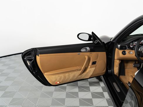 Used 2008 Porsche 911 Carrera 4S AWD/4WD image 9