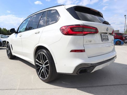 Used 2020 BMW X5 xDrive40i w/ M Sport Package AWD/4WD image 4