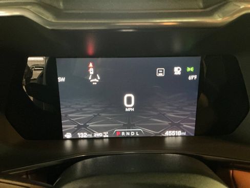 Used 2023 GMC Canyon AT4 w/ AT4 Premium Package AWD/4WD image 20