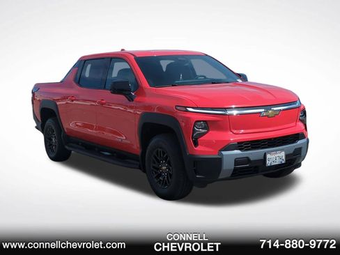 Used 2026 Chevrolet Silverado EV LT image 3
