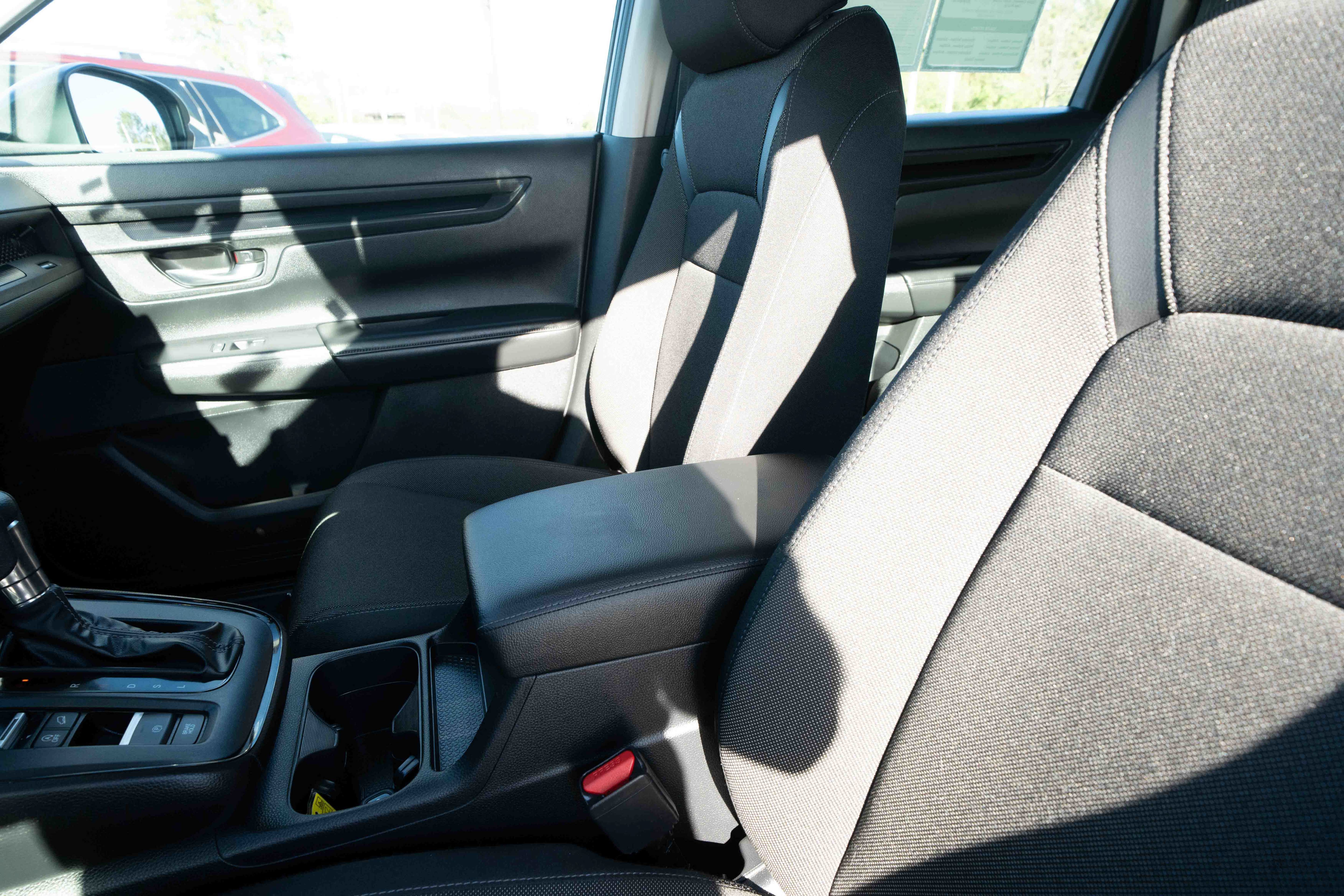 Used 2024 Honda CR-V LX image 10