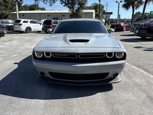 Used 2022 Dodge Challenger R/T image 8