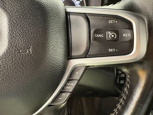 Used 2023 RAM 1500 Big Horn AWD/4WD image 29
