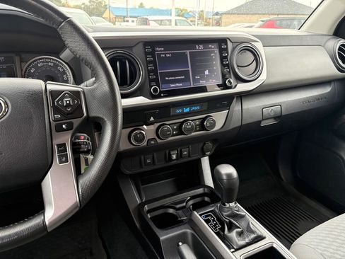 Used 2021 Toyota Tacoma SR5 image 17