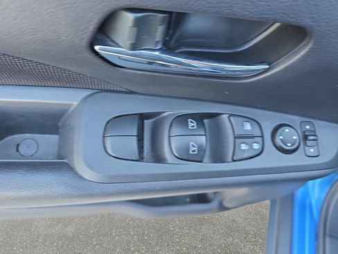 Used 2023 Nissan Kicks SV FWD image 26