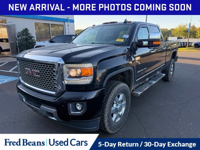 Used 2015 GMC Sierra 2500 Denali w/ Snow Plow Prep Package AWD/4WD image 3