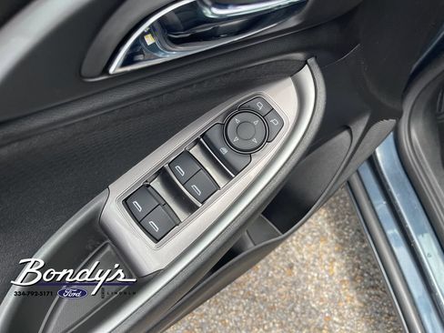 Used 2020 Chevrolet Malibu LS FWD image 8